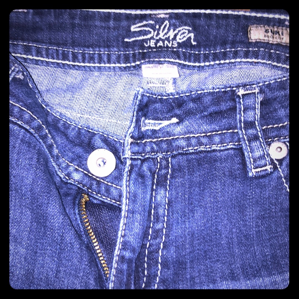 Silver jeans. Brand new without tag.